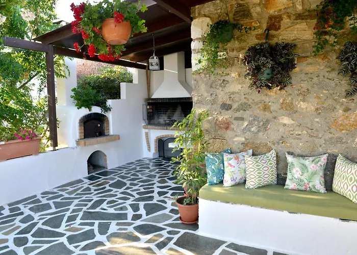 Ktima Dimitrios Naxos City